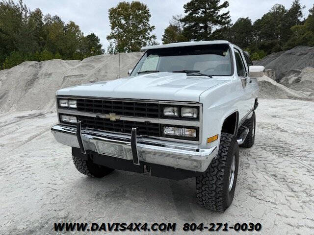 1989-chevrolet-blazer-k5-squarebody-lifted-4x4-suv.jpg