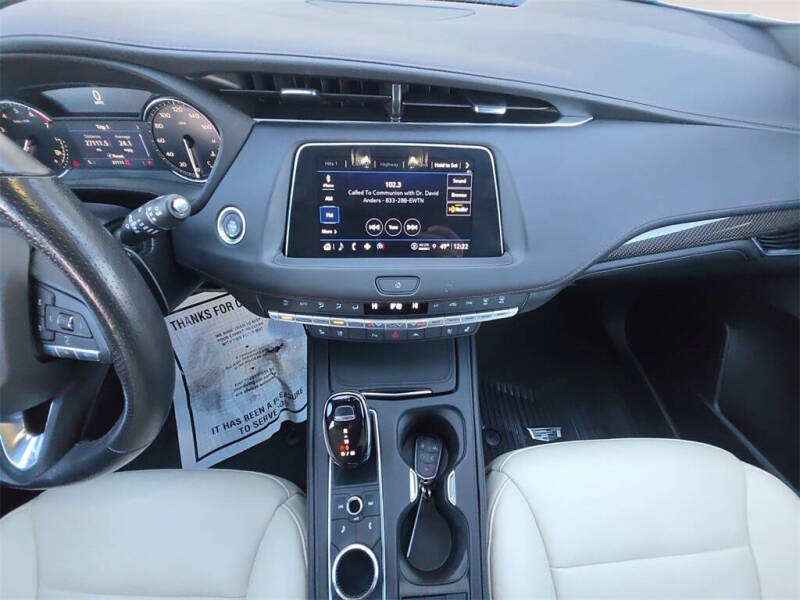 2023 Cadillac XT4 Sport