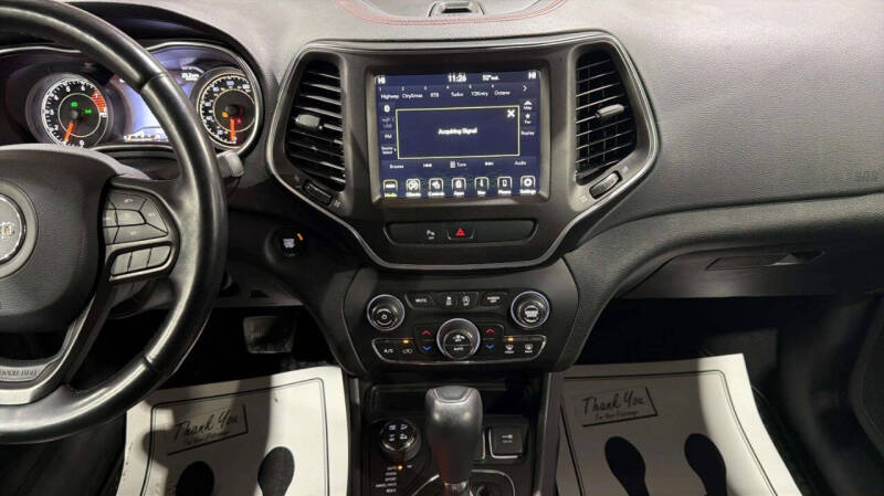 2020 Jeep Cherokee Trailhawk