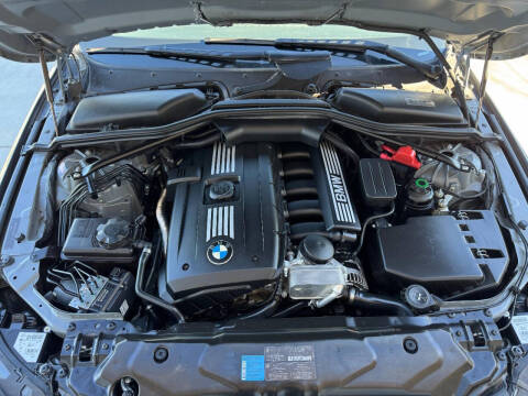 2010 BMW 5 Series 528i