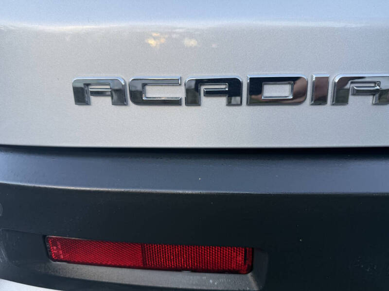 2019 GMC Acadia SLT-1