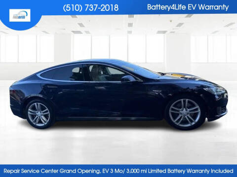 2015 Tesla Model S 85
