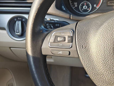 2015 Volkswagen Passat