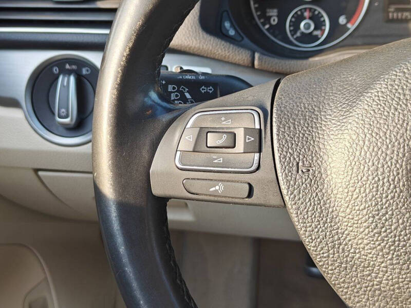 2015 Volkswagen Passat