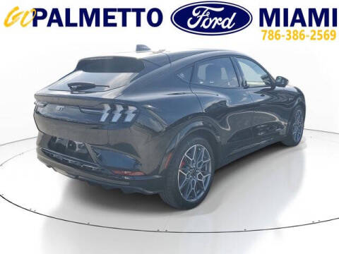 2025 Ford Mustang Mach-E GT