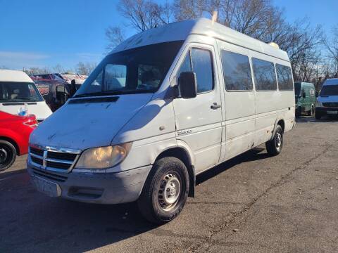 2004 Dodge Sprinter Passenger for sale at Auto Deals in Roselle IL