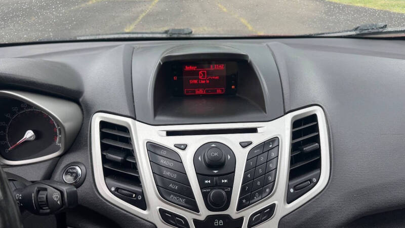 2013 Ford Fiesta Titanium