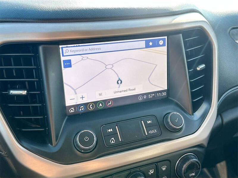 2023 GMC Acadia Denali