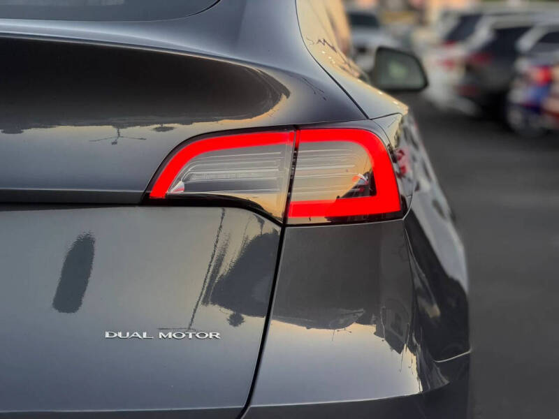 2022 Tesla Model Y Long Range