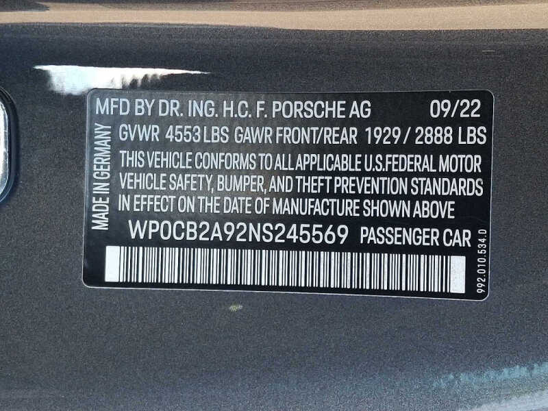 2022 Porsche 911 Carrera 4 GTS