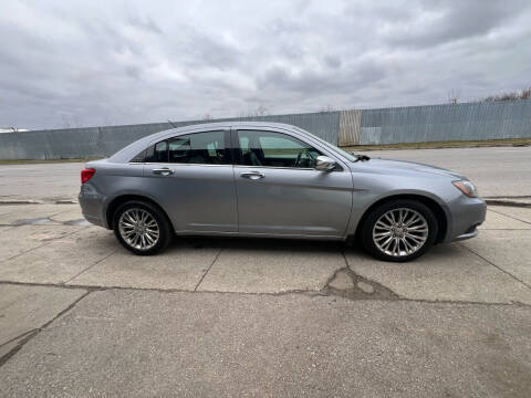 2013 Chrysler 200 Limited