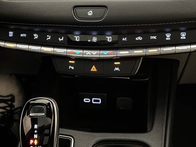 2023 Cadillac XT4 Luxury