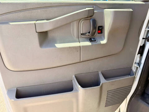 2018 Chevrolet Express 2500