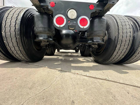 2016 Freightliner Cascadia