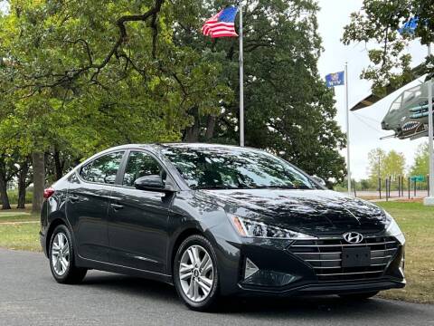2020 Hyundai Elantra for sale at Every Day Auto Sales in Shakopee MN