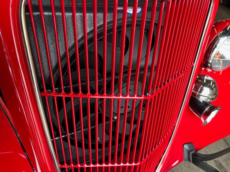 1936 Ford Model 48