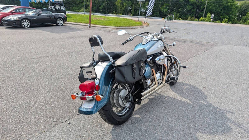 2003 Suzuki VL800