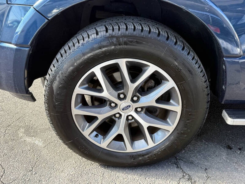 2017 Ford Expedition XLT