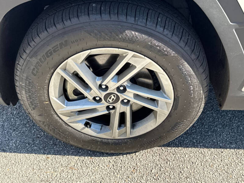 2025 Hyundai Tucson SE