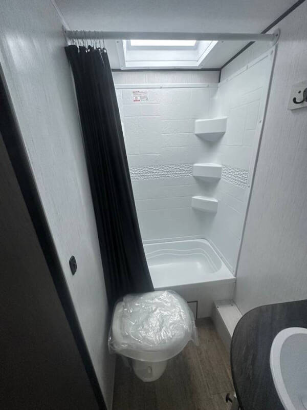 2023 Heartland Trail Runner 251BH