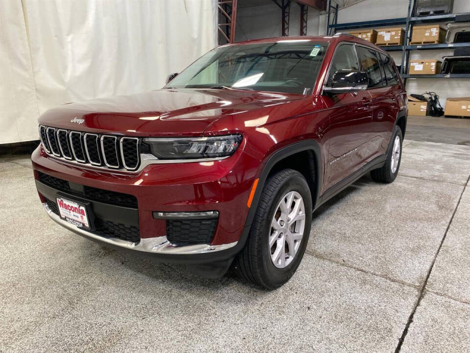 2022 Jeep Grand Cherokee L for sale at Victoria Auto Sales in Victoria, MN