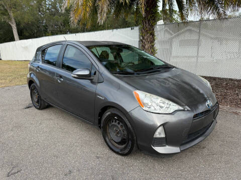 2013 Toyota Prius c Two
