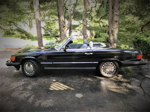 1989 Mercedes-Benz 560-Class for sale at The Car Store in Milford MA