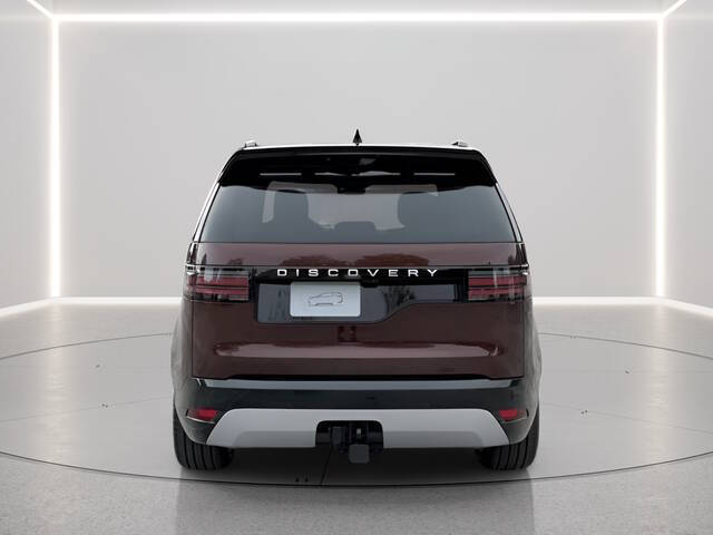 2026 Land Rover Discovery P360 Tempest Edition