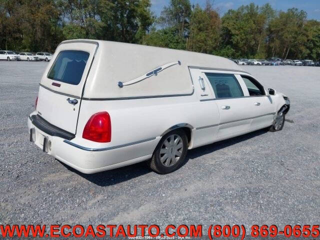 2006 Lincoln Town Car Executive