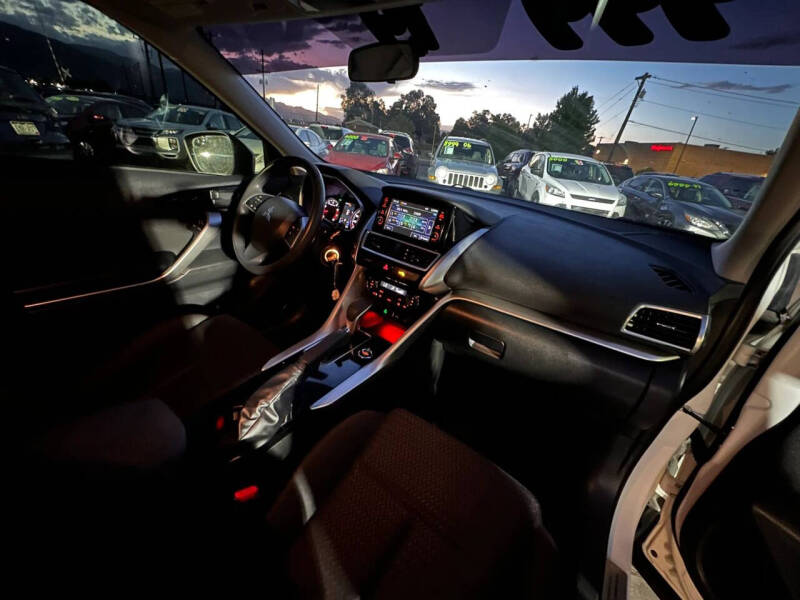 2019 Mitsubishi Eclipse Cross ES