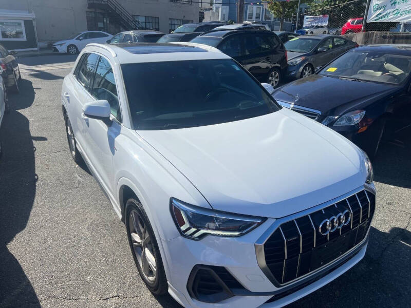 2019 Audi Q3 quattro S line Prem Plus 45 TFSI