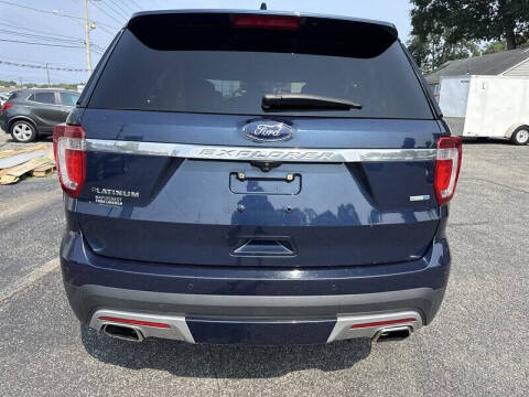 2017 Ford Explorer Platinum