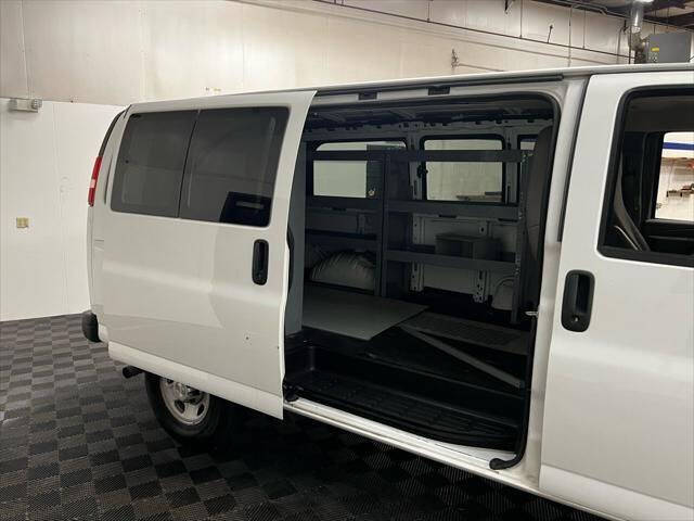 2017 Chevrolet Express 2500
