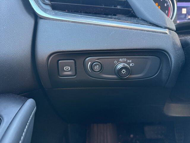 2020 Buick Enclave Essence