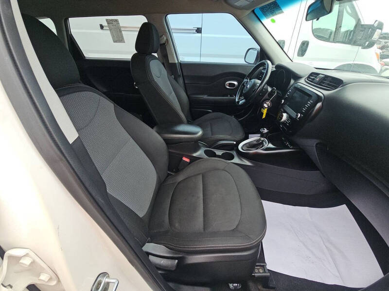 2018 Kia Soul +