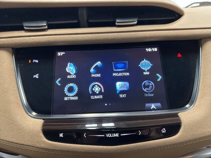 2017 Cadillac XT5 Platinum