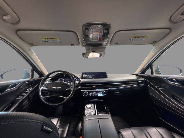 2023 Genesis G80