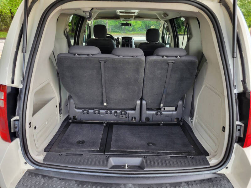 2010 Dodge WHEELCHAIR VAN