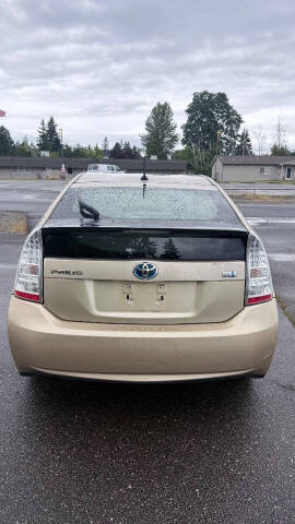 2010 Toyota Prius I