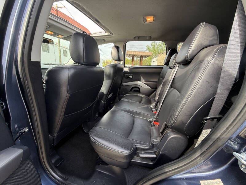 2008 Mitsubishi Outlander XLS