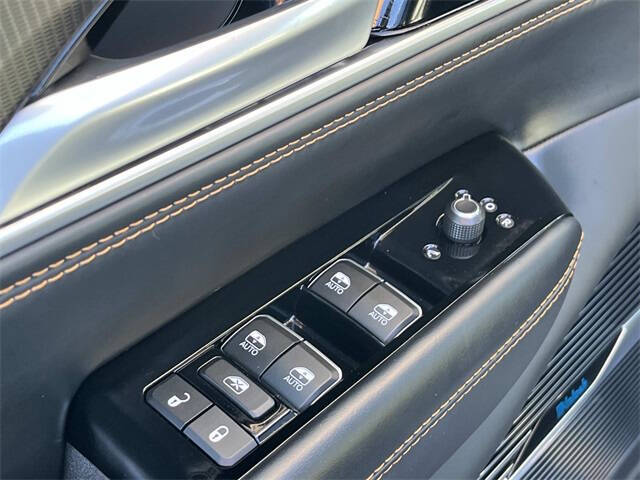 2024 Jeep Grand Wagoneer L Series III