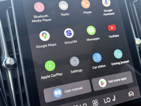 2025 Volvo XC90 T8 Ultra Bright Theme 6P