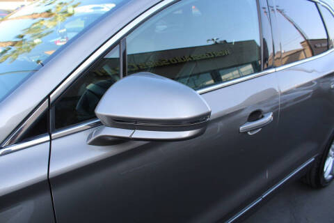 2017 Lincoln MKC Select