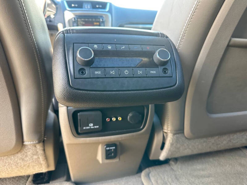 2014 GMC Acadia Denali
