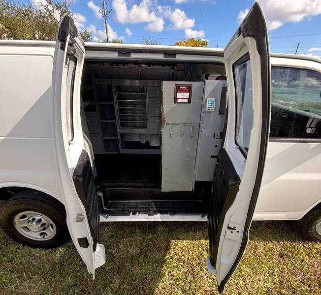 2016 Chevrolet Express 3500