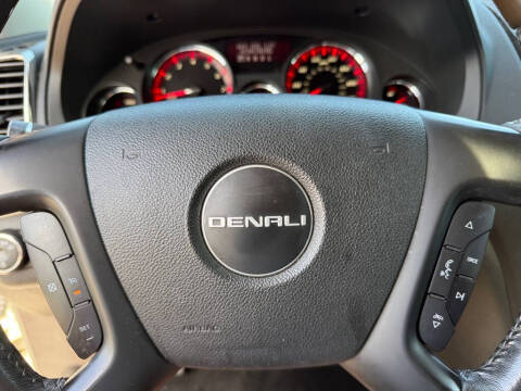 2012 GMC Acadia Denali