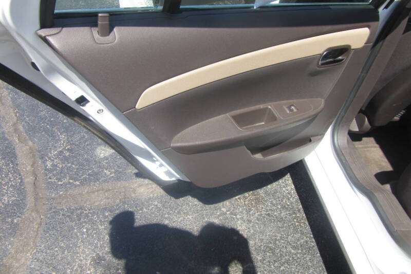 2012 Chevrolet Malibu LS