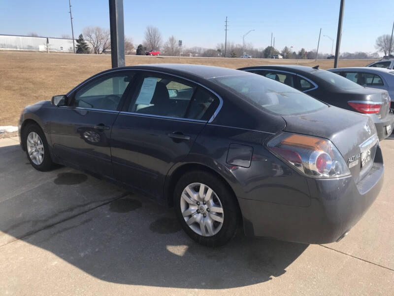 2012 Nissan Altima for sale at Lanny's Auto in Winterset IA