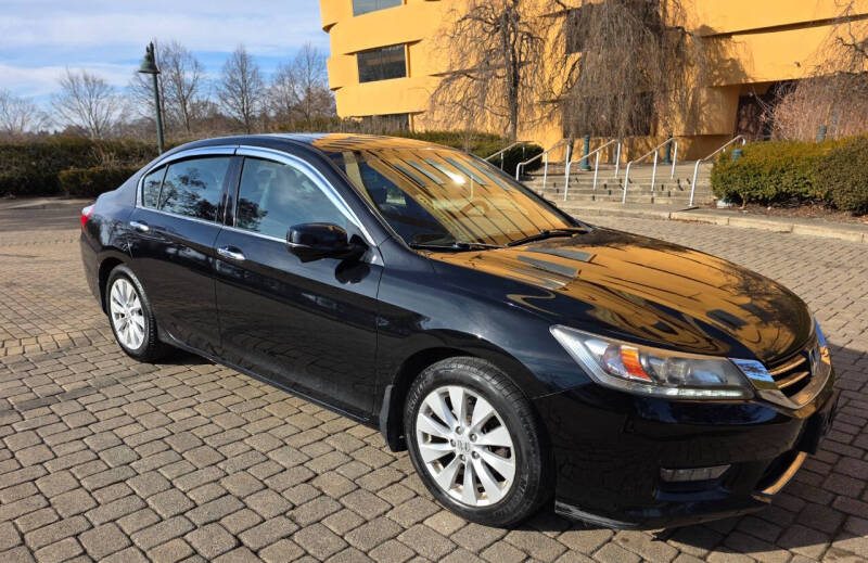 2014 Honda Accord Touring's photo