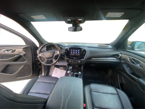 2022 Chevrolet Traverse LT Leather